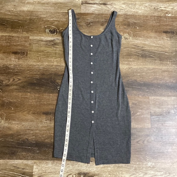 Elia•Cher Dress - Picture 7 of 8